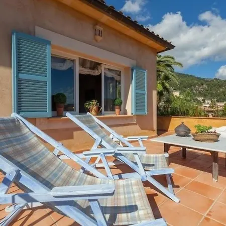 In Mancor De La Vall Mit Terrasse Und Garten Und Bergblick Holiday home *