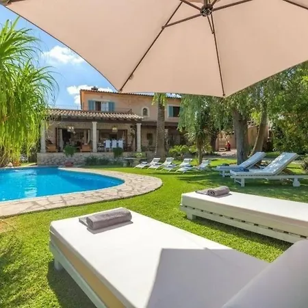 Holiday home In Mancor De La Vall Mit Terrasse Und Garten Und Bergblick
