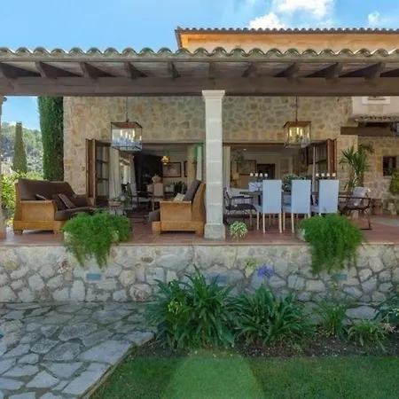 Holiday home In Mancor De La Vall Mit Terrasse Und Garten Und Bergblick Mancor del Valle